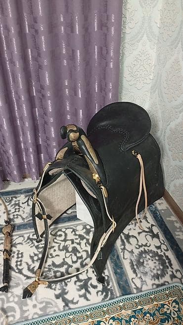 Национальное конское седло с полным набором упряжи. Описание: - at lalafo.kg Национальное конское седло с полным набором упряжи. Описание: -