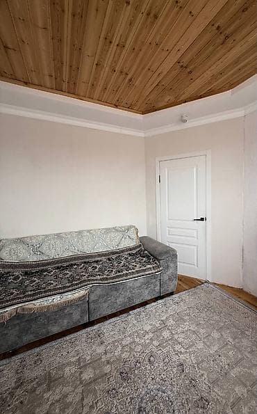 Продажа дач: Продаётся двухэтажный кирпичный дом с ограждённым участком и отдельной at lalafo.kg — 1 Продажа дач: Продаётся двухэтажный кирпичный дом с ограждённым участком и отдельной — 1