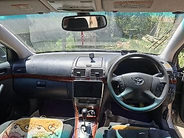 Toyota Avensis: 2004 г., 2 л, Автомат, Седан at lalafo.kg Toyota Avensis: 2004 г., 2 л, Автомат, Седан