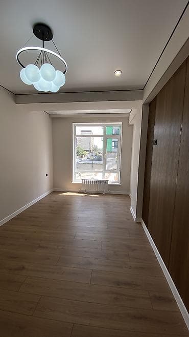 2 комнаты, 62 м², Восток-5 мкр Элитка, 2 этаж, Евроремонт at lalafo.kg 2 комнаты, 62 м², Восток-5 мкр Элитка, 2 этаж, Евроремонт