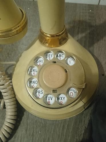Ретро-телефон «кадиллак» (candlestick/свеча) с дисковым набором - at lalafo.kg Ретро-телефон «кадиллак» (candlestick/свеча) с дисковым набором -