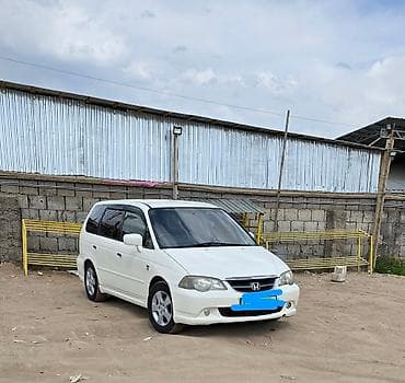 Honda Odyssey: 2002 г., 2.3 л, Типтроник, Бензин, Минивэн at lalafo.kg Honda Odyssey: 2002 г., 2.3 л, Типтроник, Бензин, Минивэн