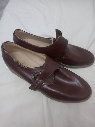 Туфли новые. ЦЕБО-оригинал. Чехословакия, времен СССР (таких стран at lalafo.kg — 5 Туфли новые. ЦЕБО-оригинал. Чехословакия, времен СССР (таких стран — 5