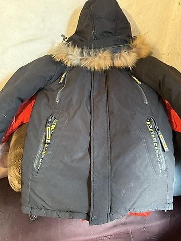 Бесплатно Зимние детские куртки/пуховики с капюшонами – Теплые at lalafo.kg Бесплатно Зимние детские куртки/пуховики с капюшонами – Теплые