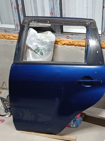 Дверь Задняя левая Toyota, Б/у, Оригинал at lalafo.kg Дверь Задняя левая Toyota, Б/у, Оригинал