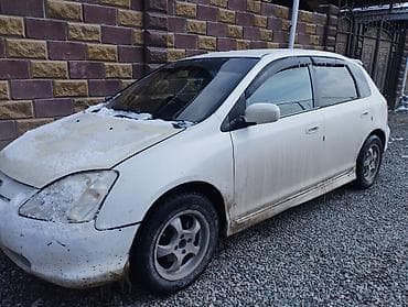 Honda Civic: 2001 г., 1.5 л, Вариатор, Бензин, Универсал at lalafo.kg Honda Civic: 2001 г., 1.5 л, Вариатор, Бензин, Универсал