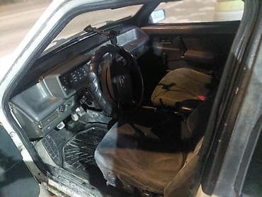 ВАЗ (ЛАДА) 21099: 1993 г., Механика, Бензин, Седан at lalafo.kg ВАЗ (ЛАДА) 21099: 1993 г., Механика, Бензин, Седан