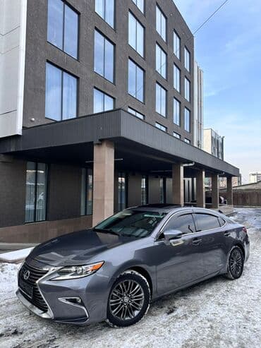 Lexus ES: 2013 г., 2.5 л, Вариатор, Гибрид, Седан at lalafo.kg Lexus ES: 2013 г., 2.5 л, Вариатор, Гибрид, Седан