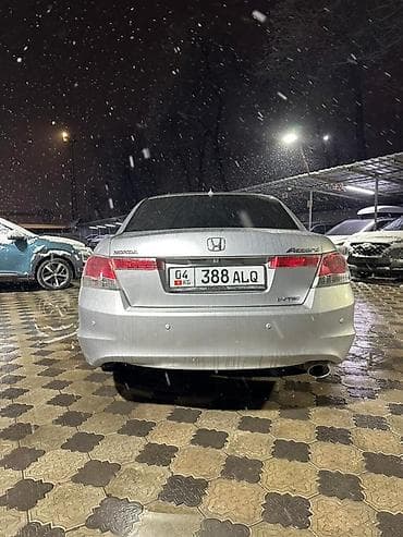 Honda Accord: 2009 г., 2.4 л, Автомат, Бензин, Седан at lalafo.kg Honda Accord: 2009 г., 2.4 л, Автомат, Бензин, Седан