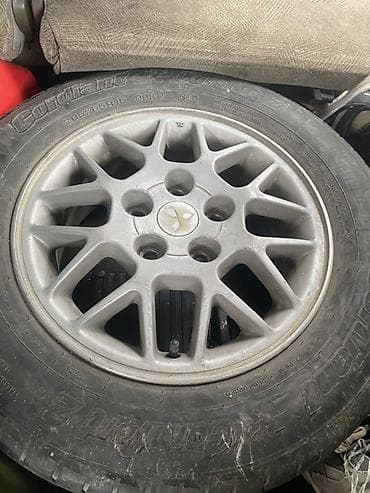 Литые Диски R 15 Комплект, отверстий - 4, Б/у at lalafo.kg Литые Диски R 15 Комплект, отверстий - 4, Б/у