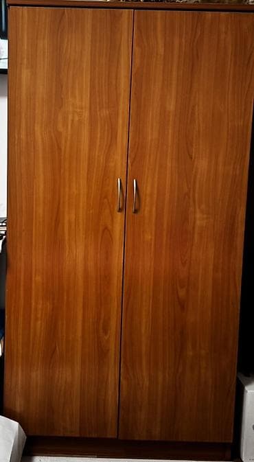 Шифоньер, шкаф для одежды, Б/у, Прямой, ЛДСП at lalafo.kg Шифоньер, шкаф для одежды, Б/у, Прямой, ЛДСП