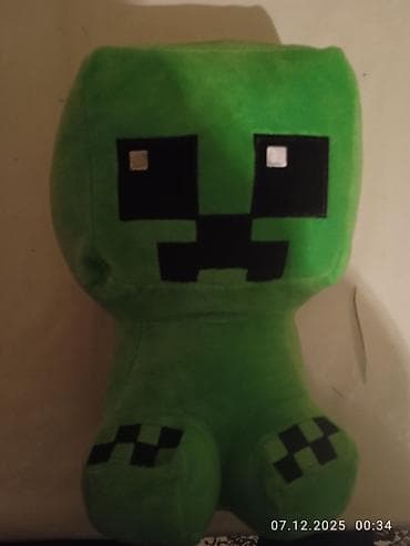 Мягкая игрушка «Крипер» из Minecraft. - Материал: мягкий плюш at lalafo.kg Мягкая игрушка «Крипер» из Minecraft. - Материал: мягкий плюш