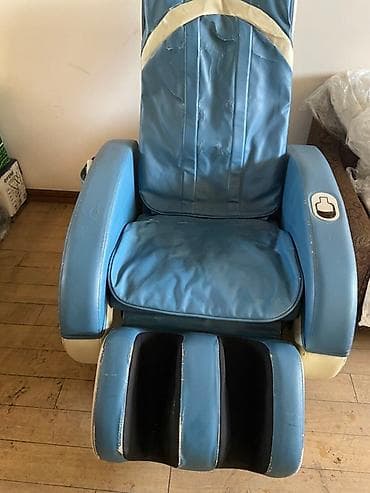 Массажное кресло, цвет - Голубой at lalafo.kg Массажное кресло, цвет - Голубой