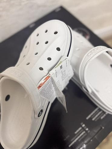 Саболор, 47, Crocs, Жаңы, түсү - Ак lalafo.kg да — 2 Саболор, 47, Crocs, Жаңы, түсү - Ак — 2