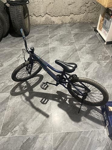 Детский велосипед, 2-колесный, 4 - 6 лет, Для мальчика, Б/у at lalafo.kg Детский велосипед, 2-колесный, 4 - 6 лет, Для мальчика, Б/у