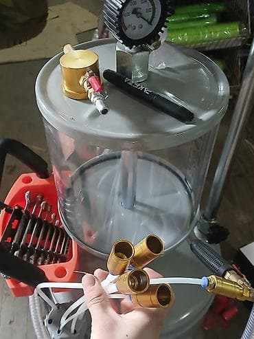 Вакуумный аппарат для откачки и сбора отработанного масла с верхней lalafo.kg да Вакуумный аппарат для откачки и сбора отработанного масла с верхней