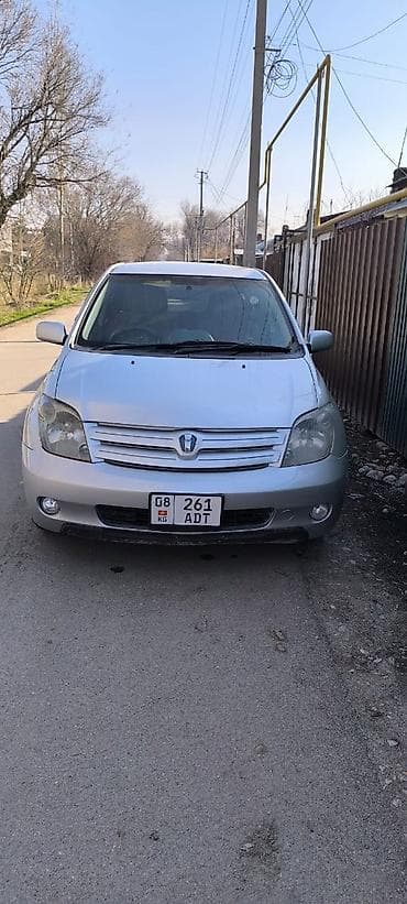 Toyota Ist: 2003 г., 1.5 л, Автомат, Бензин, Хэтчбэк at lalafo.kg Toyota Ist: 2003 г., 1.5 л, Автомат, Бензин, Хэтчбэк