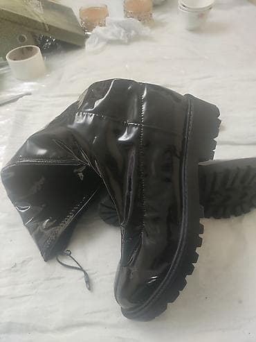 Женские осенне‑зимние сапоги и ботильоны — набор из нескольких пар at lalafo.kg — 6 Женские осенне‑зимние сапоги и ботильоны — набор из нескольких пар — 6