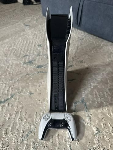 PlayStation 5
39000 с
В комплекте 1 джойстик и кабеля at lalafo.kg PlayStation 5
39000 с
В комплекте 1 джойстик и кабеля