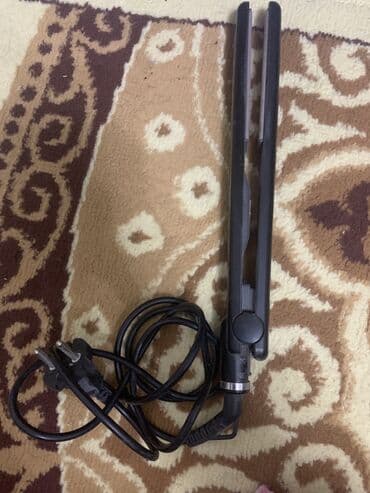 Утюжок для волос Стандартный, Керамическое, 210 °С и более at lalafo.kg Утюжок для волос Стандартный, Керамическое, 210 °С и более