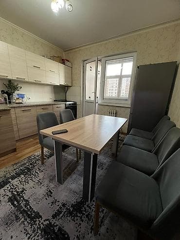 Кухонный гарнитур, цвет - Белый, Дерево at lalafo.kg Кухонный гарнитур, цвет - Белый, Дерево