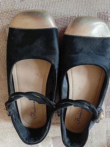 Школьная форма, цвет - Черный at lalafo.kg Школьная форма, цвет - Черный