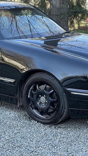 Диски R 17 AMG, Комплект, отверстий - 5, Б/у at lalafo.kg Диски R 17 AMG, Комплект, отверстий - 5, Б/у