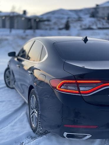 Hyundai Grandeur: 2019 г., 2.4 л, Типтроник, Бензин, Седан at lalafo.kg — 4 Hyundai Grandeur: 2019 г., 2.4 л, Типтроник, Бензин, Седан — 4