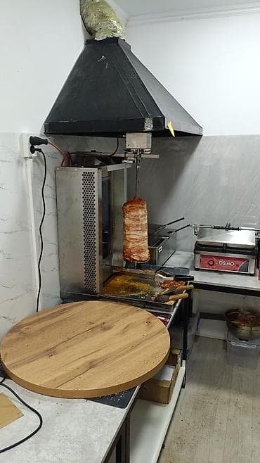 Продажа бизнеса Фастфуд : Шаурма, Вместе с: Оборудование и мебель at lalafo.kg Продажа бизнеса Фастфуд : Шаурма, Вместе с: Оборудование и мебель