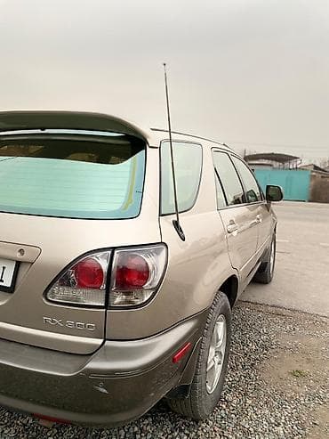 Lexus RX: 2001 г., 3 л, Автомат, Бензин, Кроссовер at lalafo.kg — 4 Lexus RX: 2001 г., 3 л, Автомат, Бензин, Кроссовер — 4