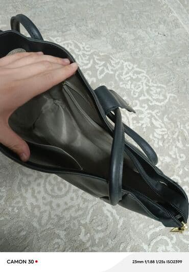 Сумка состояние хорошее глубокое вместительная 300с at lalafo.kg Сумка состояние хорошее глубокое вместительная 300с