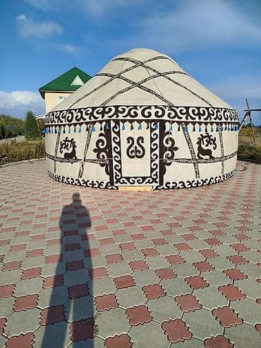 Юрта (традиционная кочевая жилищная конструкция) - Полный комплект at lalafo.kg Юрта (традиционная кочевая жилищная конструкция) - Полный комплект