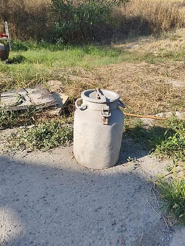 Алюминиевая молочная фляга с герметичной крышкой-захлопкой at lalafo.kg Алюминиевая молочная фляга с герметичной крышкой-захлопкой