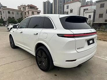 Lixiang L7: 2024 г., Электромобиль, Кроссовер at lalafo.kg Lixiang L7: 2024 г., Электромобиль, Кроссовер