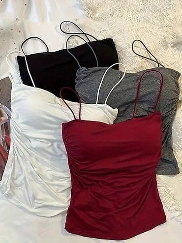 Топ, Трикотаж, Бретельки тонкие, Все размеры at lalafo.kg Топ, Трикотаж, Бретельки тонкие, Все размеры