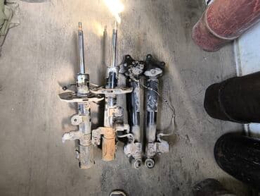 Комплект амортизаторов Lexus at lalafo.kg Комплект амортизаторов Lexus