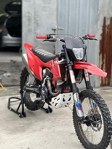 Эндуро/кросс мотоцикл NC450куб 194мотор (карбюратор Mikuni, Japan) at lalafo.kg Эндуро/кросс мотоцикл NC450куб 194мотор (карбюратор Mikuni, Japan)