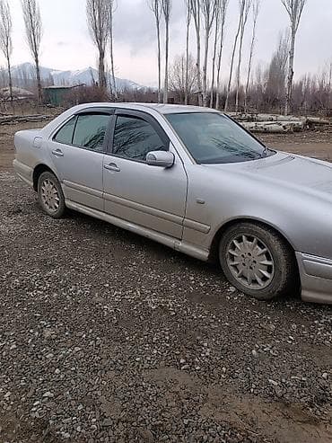Легковой автомобиль седан, серебристый цвет. Основные особенности: - at lalafo.kg Легковой автомобиль седан, серебристый цвет. Основные особенности: -