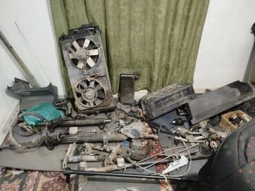 Решетка радиатора Volkswagen 1992 г., Б/у, Оригинал at lalafo.kg Решетка радиатора Volkswagen 1992 г., Б/у, Оригинал