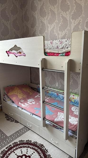 Двухъярусная детская кровать, Б/у, ЛДСП, цвет - Бежевый at lalafo.kg Двухъярусная детская кровать, Б/у, ЛДСП, цвет - Бежевый