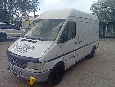 Легкий грузовик, Mercedes-Benz, Дубль, Б/у at lalafo.kg Легкий грузовик, Mercedes-Benz, Дубль, Б/у
