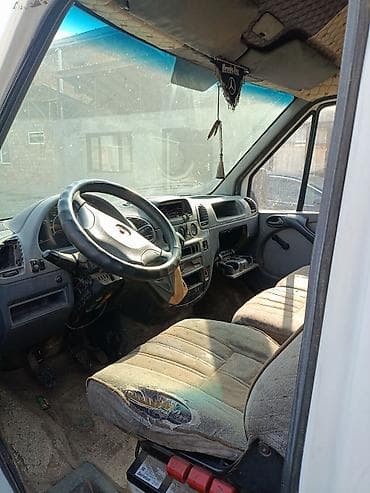 Легкий грузовик, Mercedes-Benz, Стандарт, Б/у at lalafo.kg Легкий грузовик, Mercedes-Benz, Стандарт, Б/у