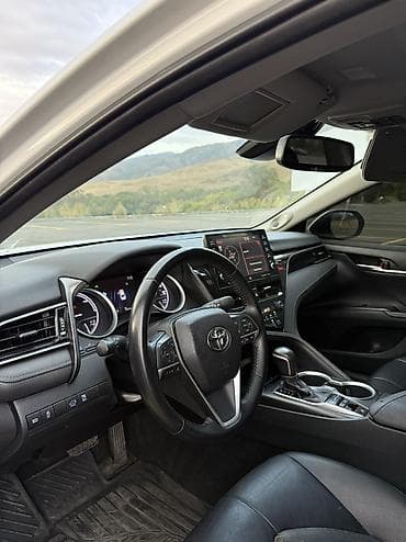 Toyota Camry: 2021 г., 2.5 л, Вариатор, Гибрид, Седан at lalafo.kg — 10 Toyota Camry: 2021 г., 2.5 л, Вариатор, Гибрид, Седан — 10