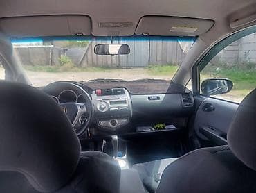 Honda Jazz: 2008 г., 1.4 л, Вариатор, Бензин, Хэтчбэк at lalafo.kg Honda Jazz: 2008 г., 1.4 л, Вариатор, Бензин, Хэтчбэк