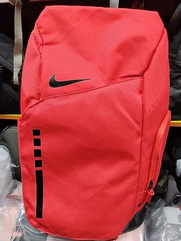 Рюкзак спортивный Nike, ярко‑красный. - Объемный основной отсек с at lalafo.kg Рюкзак спортивный Nike, ярко‑красный. - Объемный основной отсек с
