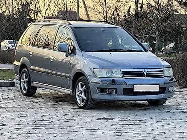 Mitsubishi Space Wagon: 2003 г., 2.4 л, Автомат, Бензин, Минивэн at lalafo.kg Mitsubishi Space Wagon: 2003 г., 2.4 л, Автомат, Бензин, Минивэн