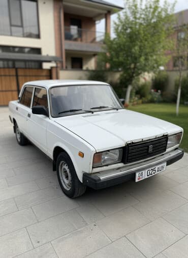 ВАЗ (ЛАДА) 2107: 2002 г., 1.6 л, Механика, Бензин, Седан at lalafo.kg ВАЗ (ЛАДА) 2107: 2002 г., 1.6 л, Механика, Бензин, Седан