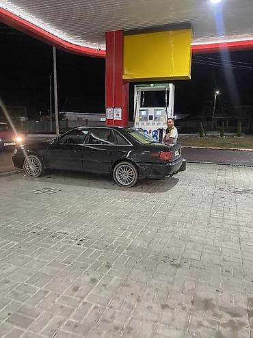 Audi A6: 1995 г., 2.6 л, Механика, Бензин, Седан at lalafo.kg Audi A6: 1995 г., 2.6 л, Механика, Бензин, Седан