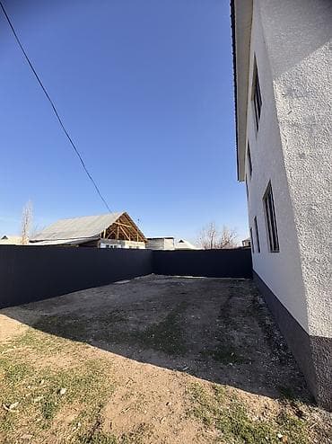 Военно - Антоновка, Продаю дом 2 этажный 6 ком со всеми условиями at lalafo.kg — 6 Военно - Антоновка, Продаю дом 2 этажный 6 ком со всеми условиями — 6