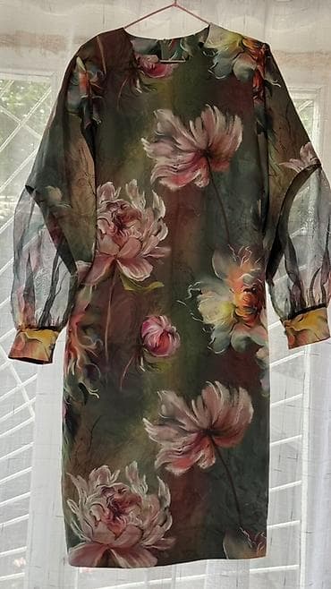 Вечернее платье, Коктейльное, Длинная модель, Шифон, С рукавами, L, XL at lalafo.kg Вечернее платье, Коктейльное, Длинная модель, Шифон, С рукавами, L, XL